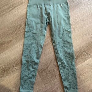 Gymshark Studio blue/green leggings